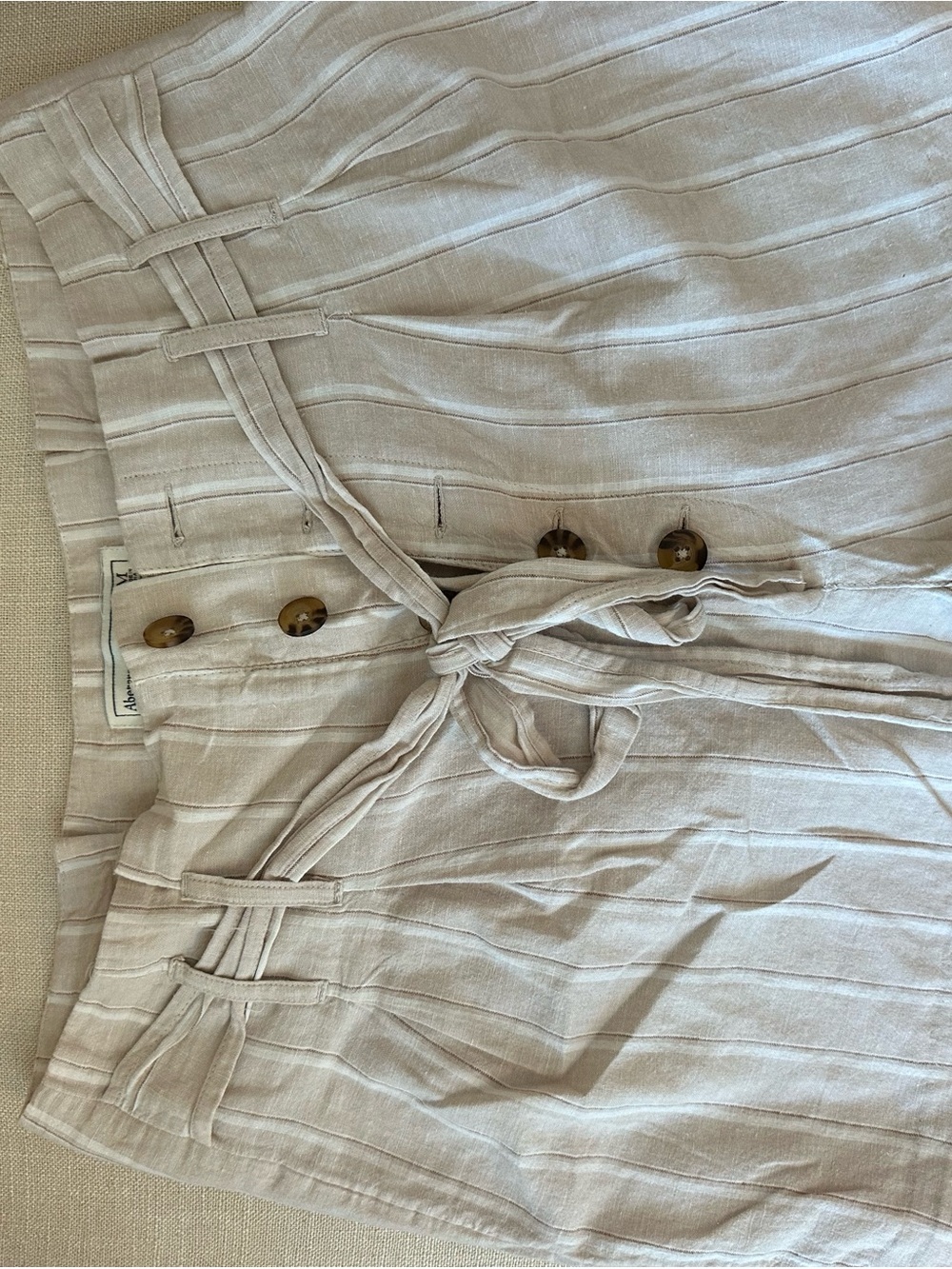 High-Waist Tie-Front Linen Blend Women's Pants — Cream Stripe